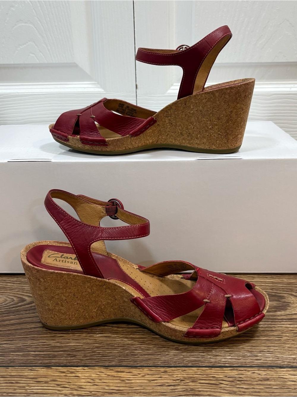 Clarks Artisan Red Leather Cork Wedge Slingback Sandals Buckle 6M - Picture 2 of 10